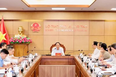 Giám sát triển khai thực hiện Nghị quyết số 71, thúc đẩy phát triển giáo dục phổ thông