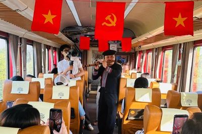 Khởi động hành trình du lịch đường sắt Hà Nội - xứ Trà Thái Nguyên