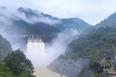 Ngập lụt vùng hạ du thủy điện: Đề xuất quy định mới để chủ động ứng phó
