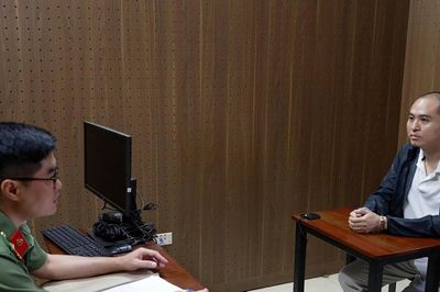 Khởi tố nhân viên giúp sức vận chuyển 84 tấn chất phóng xạ