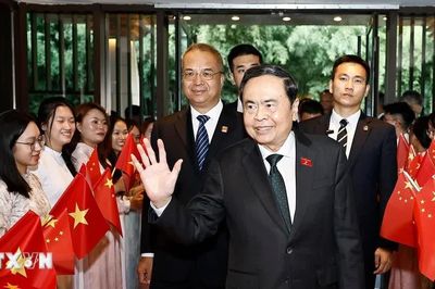 Chủ tịch Quốc hội Trần Thanh Mẫn thăm tỉnh Thiểm Tây của Trung Quốc