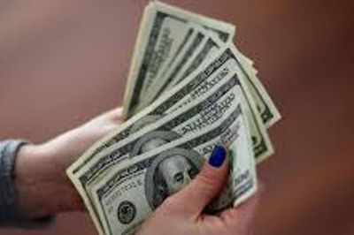 Tỷ giá ngoại tệ ngày 13/10: Tỷ giá USD trong nước ổn định, EUR và GBP diễn biến phân hóa