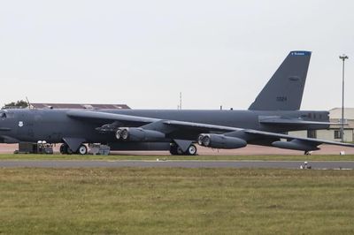 Anh: IRGC gần như chắc chắn đứng sau âm mưu nhắm vào RAF Fairford