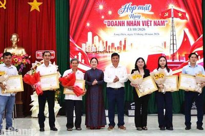 Phó Chủ tịch Thường trực UBND tỉnh An Giang dự công bố quy hoạch xã Long Điền đến năm 2050