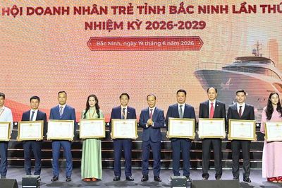 Nhân Ngày Doanh nhân Việt Nam 13/10: Cộng đồng doanh nghiệp góp sức tạo đà tăng trưởng hai con số