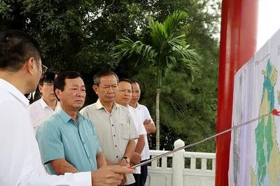 Quyết tâm triển khai dự án Khu dịch vụ đô thị, văn hóa, thể thao và sân golf Ao Châu tại xã Hạ Hòa