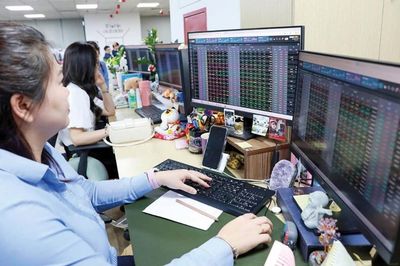Lợi nhuận các công ty chứng khoán trước áp lực nền cao
