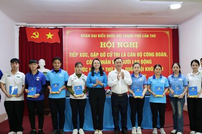 Cử tri công nhân Cần Thơ kiến nghị đẩy nhanh phát triển nhà ở xã hội