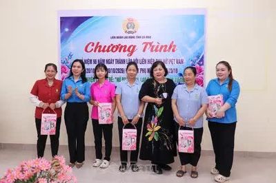 Công đoàn chăm lo sức khoẻ nữ đoàn viên, người lao động