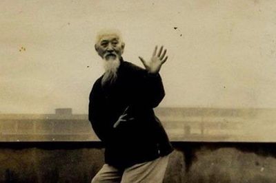 Huyền thoại cao thủ Trung Quốc sánh ngang Hoắc Nguyên Giáp, chỉ 1 đòn hạ võ sĩ Mỹ