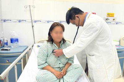 Cô gái đột ngột khó thở khi đang bán hàng, đi khám phát hiện khối u hiếm gặp