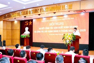 Tổng công ty Cảng hàng không Việt Nam phục vụ hơn 94 triệu lượt hành khách trong 9 tháng