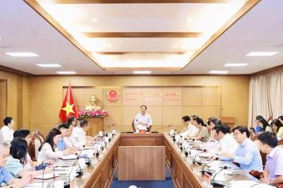 Giám sát toàn diện giáo dục phổ thông, tập trung tháo gỡ những điểm nghẽn