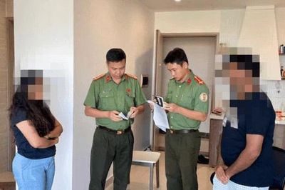 Quản lý người nước ngoài: Không để khoảng trống từ cơ sở
