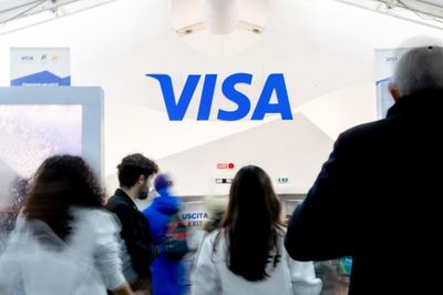 Trung Quốc mở cửa thị trường thẻ thanh toán cho Visa