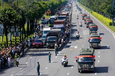 731 liệt sĩ trở về giữa hoa trắng và vòng tay của người dân TP.HCM