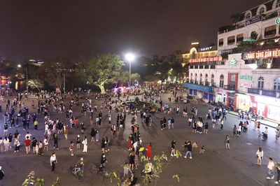 Để phố đi bộ 'thông minh' hơn
