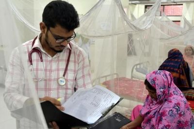 Hơn 300 người tử vong do sốt xuất huyết ở Bangladesh