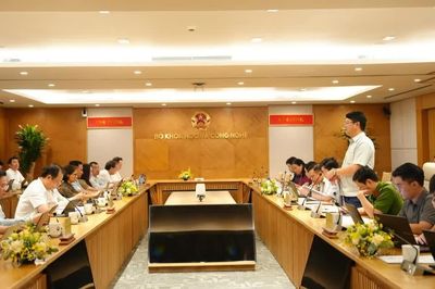 Sớm tháo gỡ điểm nghẽn về thể chế, dữ liệu và nền tảng số