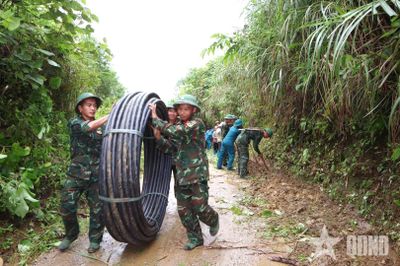 Đến với dân bằng những việc làm thiết thực