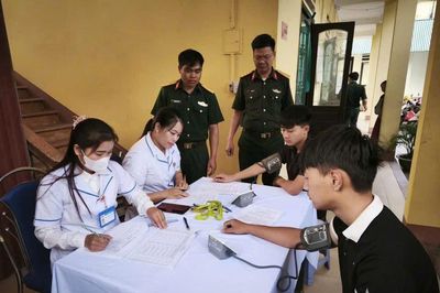 Chú trọng làm tốt công tác tư tưởng, tạo nguồn tuyển quân