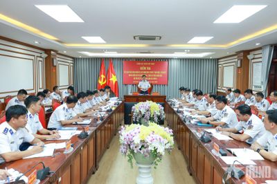 Bộ tư lệnh Vùng Cảnh sát biển 4 nâng cao chất lượng xây dựng đơn vị vững mạnh toàn diện