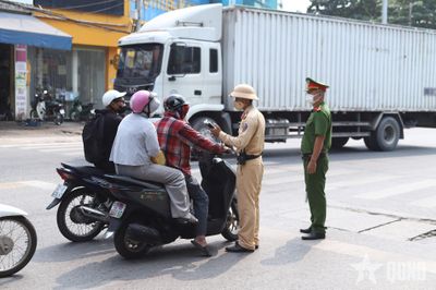 Hà Nội: Tăng cường xử lý vi phạm về nồng độ cồn