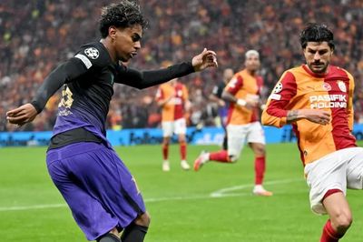 Yamal kiến tạo 'siêu đỉnh' ở Champions League