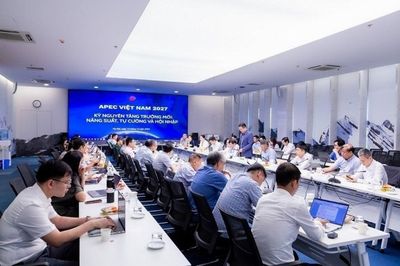 Hội thảo 'APEC Việt Nam 2027: Kỷ nguyên tăng trưởng mới - Năng suất, tự cường và hội nhập'