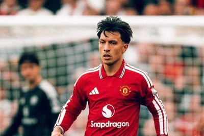 Sao MU công khai chỉ trích các sếp bự sau trận thua Atletico
