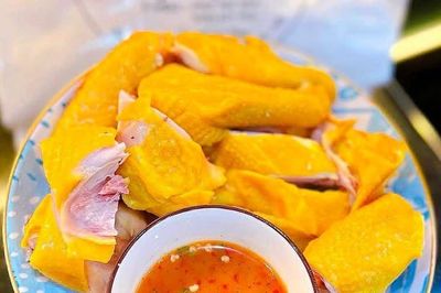 Có nên bỏ da gà, vịt khi ăn?