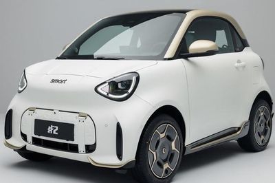 Xe điện mini có phạm vi hoạt động 290km trở lại, hứa hẹn hút khách trẻ tuổi
