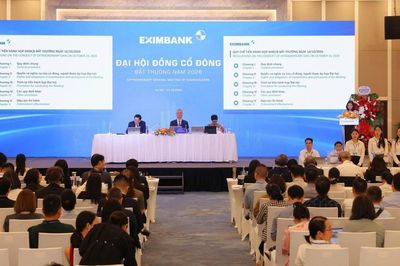 'Khẩu vị' chọn sếp của Chủ tịch Eximbank: Cần tối thiểu 25 năm kinh nghiệm và đã nghỉ hưu