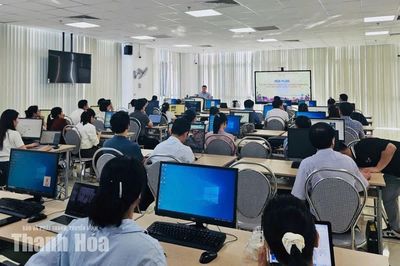 Tập huấn phương pháp viết bài báo khoa học trong lĩnh vực y tế