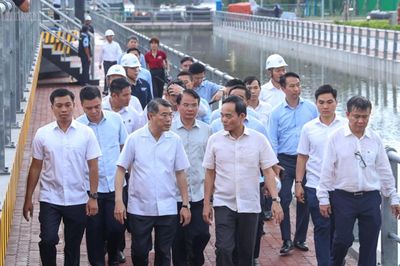 Thủ tướng kiểm tra tiến độ hai dự án chống ngập, cải tạo môi trường trọng điểm tại TP.HCM