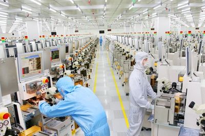 Việt Nam tăng vai trò trong chuỗi cung ứng bán dẫn khi nhu cầu AI gia tăng