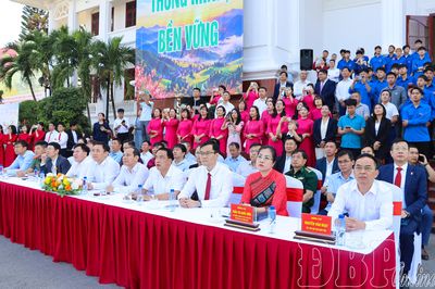 Trình diễn UAV, triển lãm công nghệ kinh tế tầm thấp