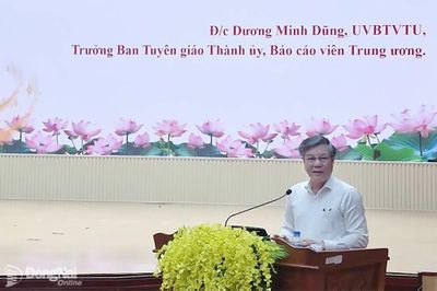 Trưởng ban Tuyên giáo Thành ủy thông tin thời sự đến cán bộ, đảng viên phường Phước Bình