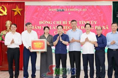 Đồng chí Bí thư Tỉnh ủy làm việc với xã Chiềng Lao