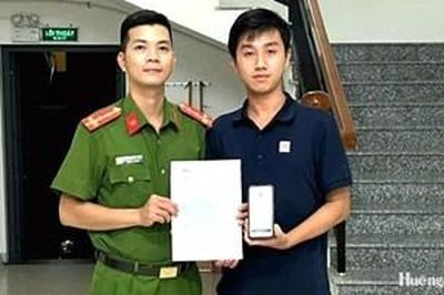 Nhận hơn 18 triệu đồng chuyển nhầm, người dân chủ động trình báo công an