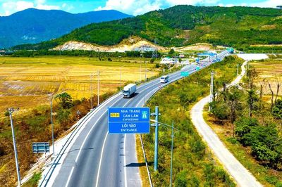 Dự thảo quy chuẩn báo hiệu đường bộ: Làm rõ cách đặt biển, xác định đường ưu tiên