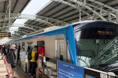 TP Hồ Chí Minh tăng chuyến Metro, xe buýt phục vụ lễ an táng 731 hài cốt liệt sĩ