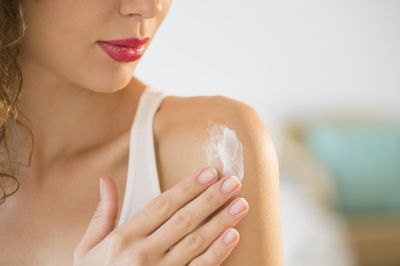 5 mẹo nhỏ giúp kem chống nắng phát huy hiệu quả tốt hơn, nhiều người thường bỏ qua