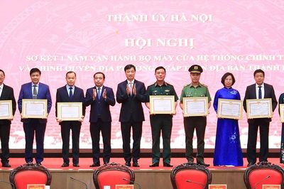 Kỷ niệm 96 năm Ngày truyền thống ngành Tổ chức xây dựng Đảng (14/10/1930 - 14/10/2026): Đổi mới công tác tổ chức, đáp ứng yêu cầu xây dựng đảng trong tình hình mới