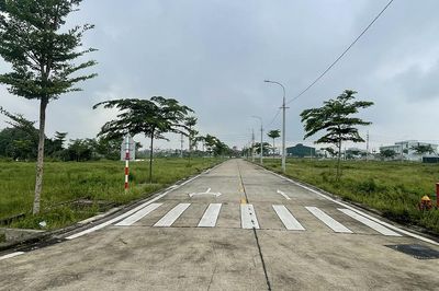 Cụm, khu công nghiệp Hà Nội: Mở không gian sản xuất, tạo động lực phát triển Bài 3: Tạo cơ chế để doanh nghiệp, hộ sản xuất tiếp cận mặt bằng