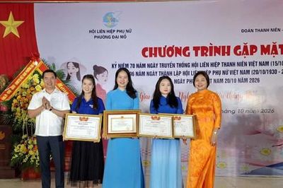 Phường Đại Mỗ: Gặp mặt các thanh niên, phụ nữ tiêu biểu