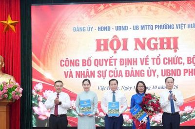 Phường Việt Hưng thành lập 5 phòng chuyên môn, kiện toàn 13 chi bộ trực thuộc