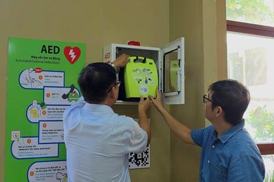 Hình ảnh loạt máy cứu tim khẩn cấp nơi công cộng ở Khánh Hòa