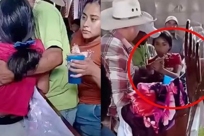 Bé gái ngồi dậy trong quan tài sau khi gia đình tưởng đã tử vong