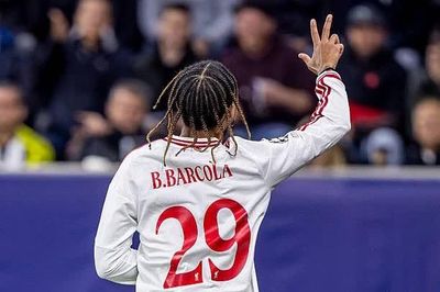 Barcola rực sáng, Liverpool 'hủy diệt' đối thủ tại Champions League